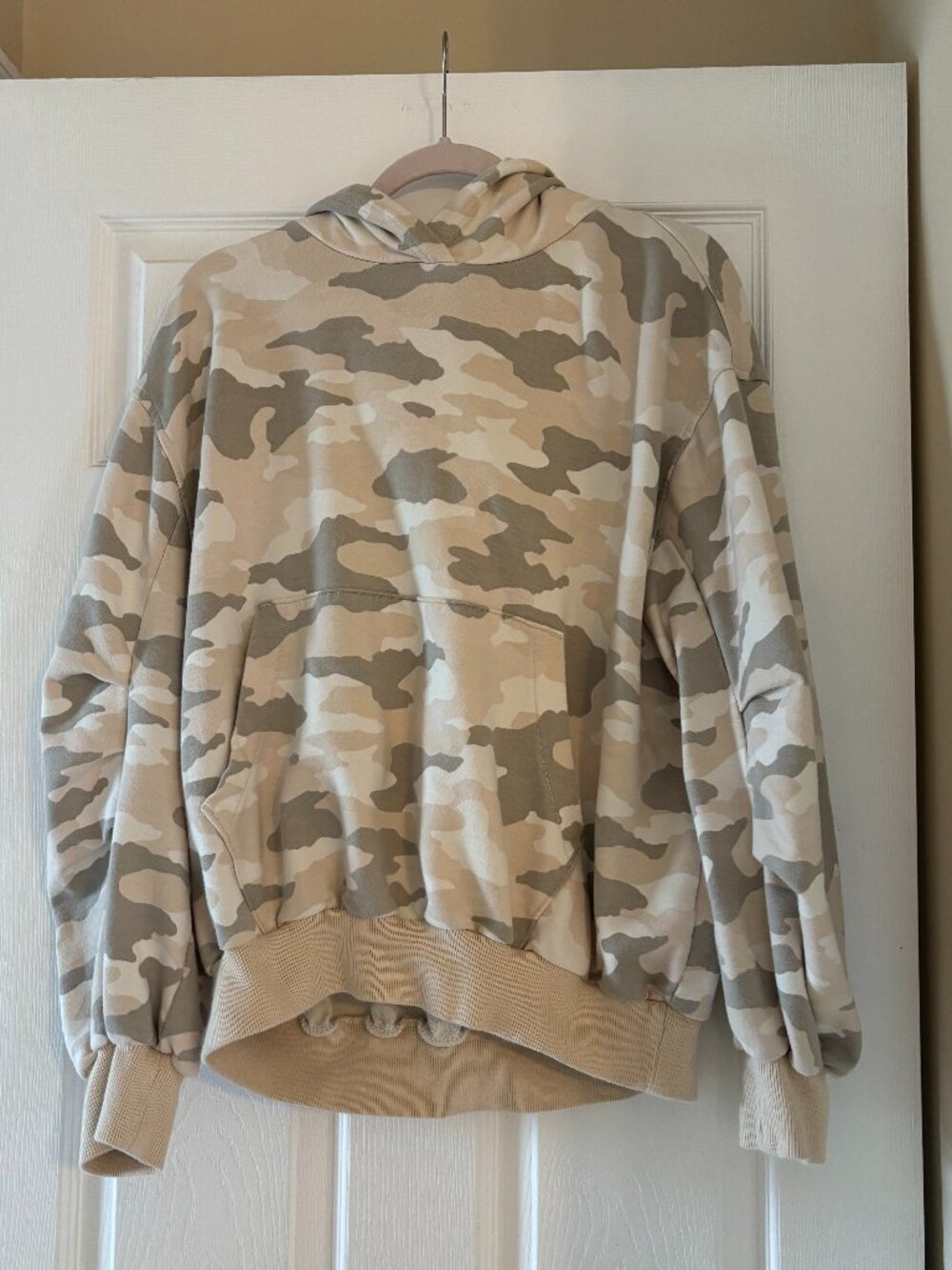 Aerie Jetsetter Hoodie/Jogger Set Pink Camo